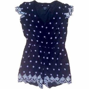 Loft Romper w/ Eyelet Scalloped Trim Size XS